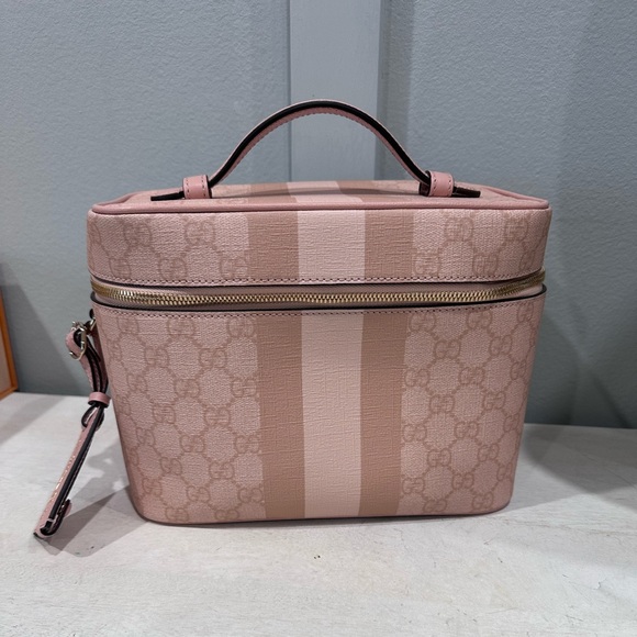 Gucci Toiletry Case - Picture 1 of 11